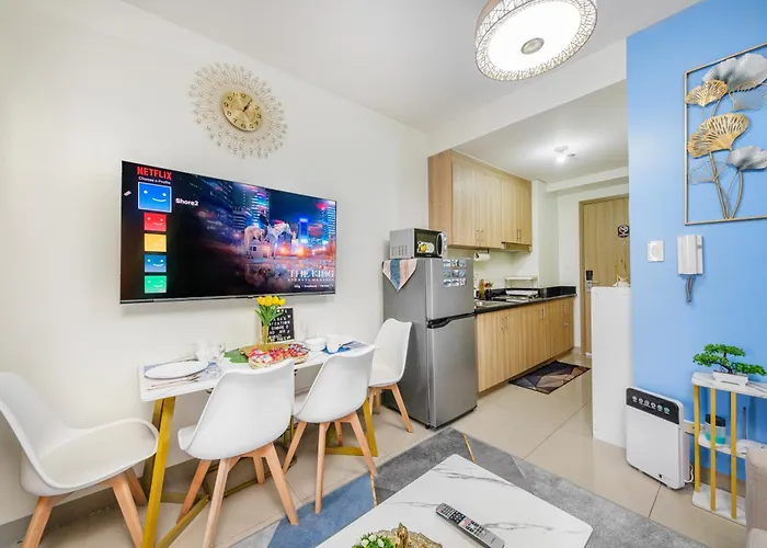 2 Side-by-side P00l Front Condos, 6 Beds, 2 Cr, 2 Kitchen At Moa Apartamento Manila